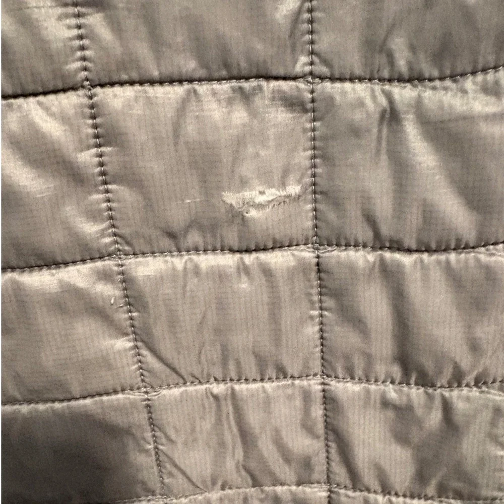 The North Face Thermoball Eco Vest Mens Large Grey Quilted Full Zip Puffer